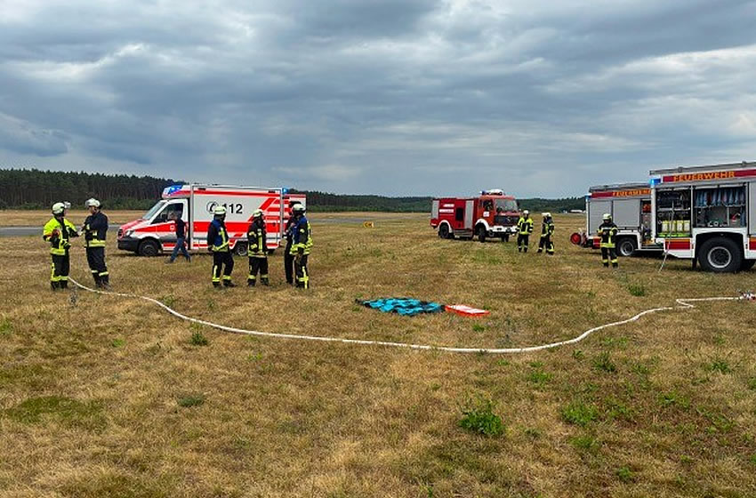 Einsatzübung auf dem Flugplatz